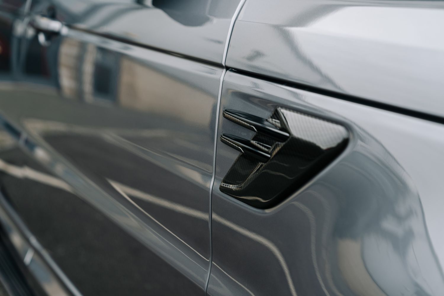 Land Rover Range Rover Sport SVR S/C Auto