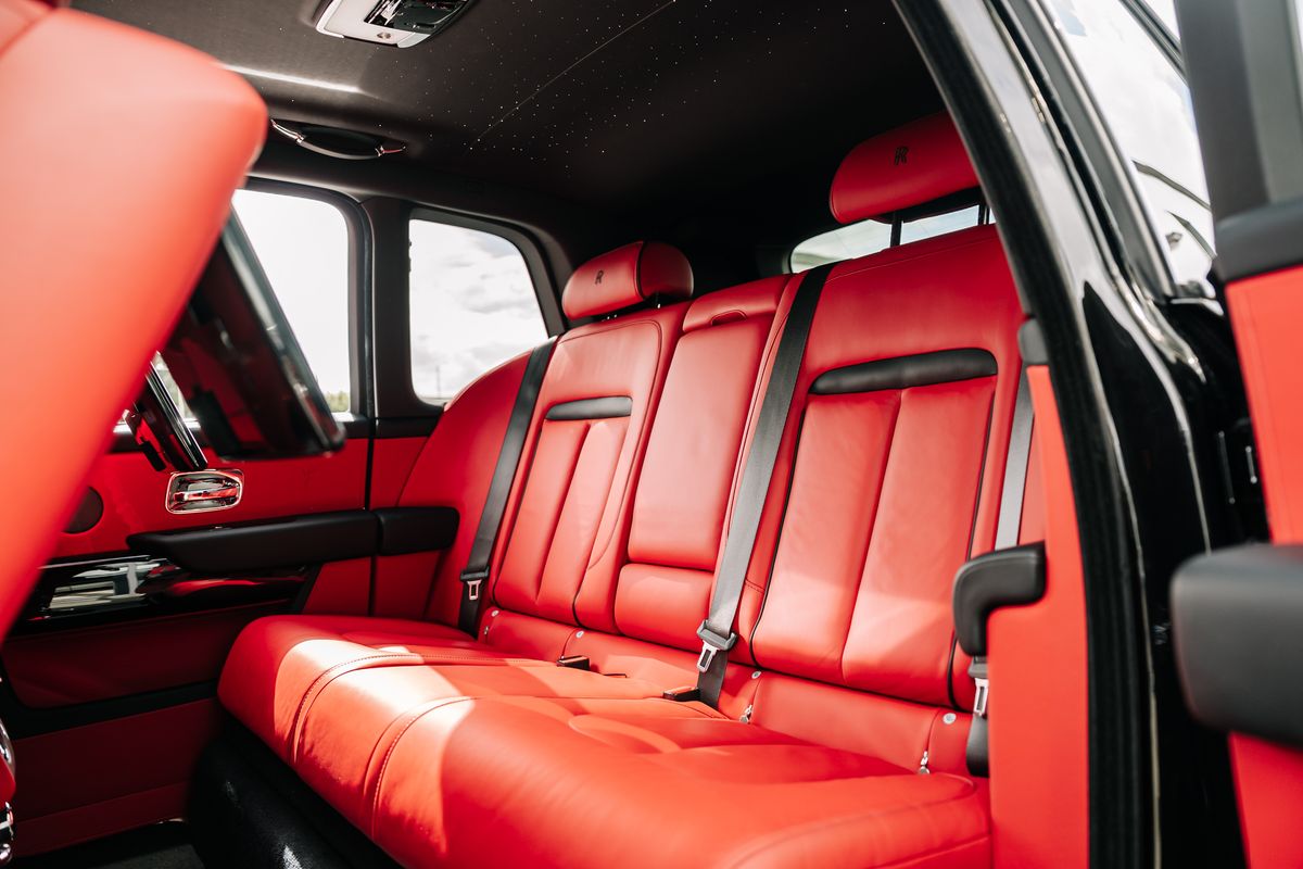 Rolls Royce Cullinan V12 Auto