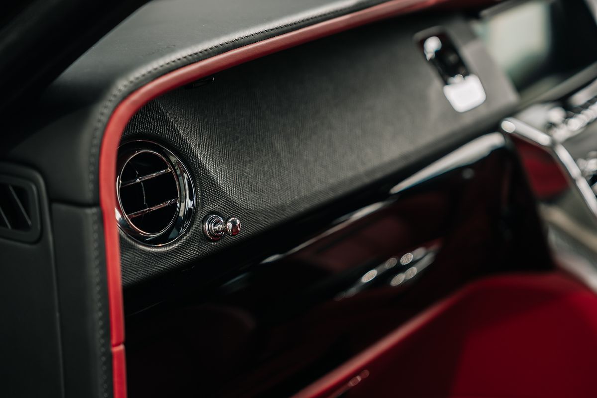 Rolls Royce Cullinan V12 Auto