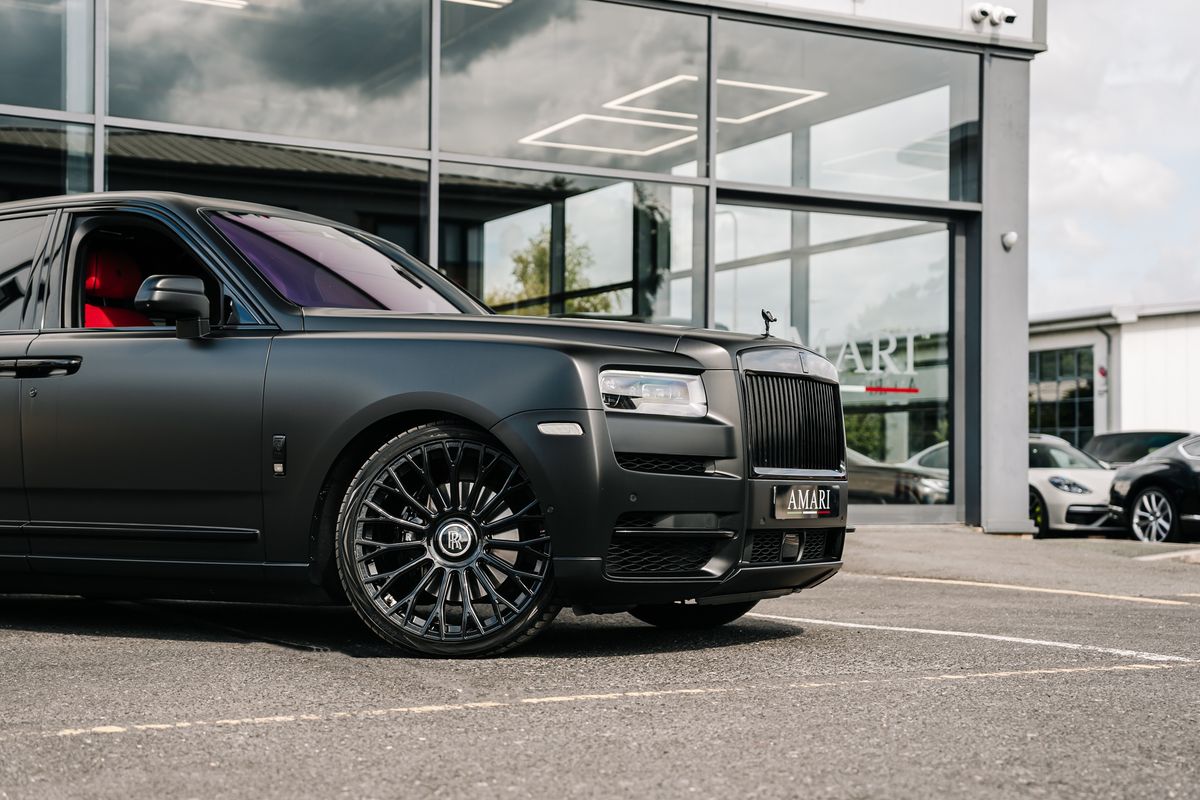 Rolls Royce Cullinan V12 Auto
