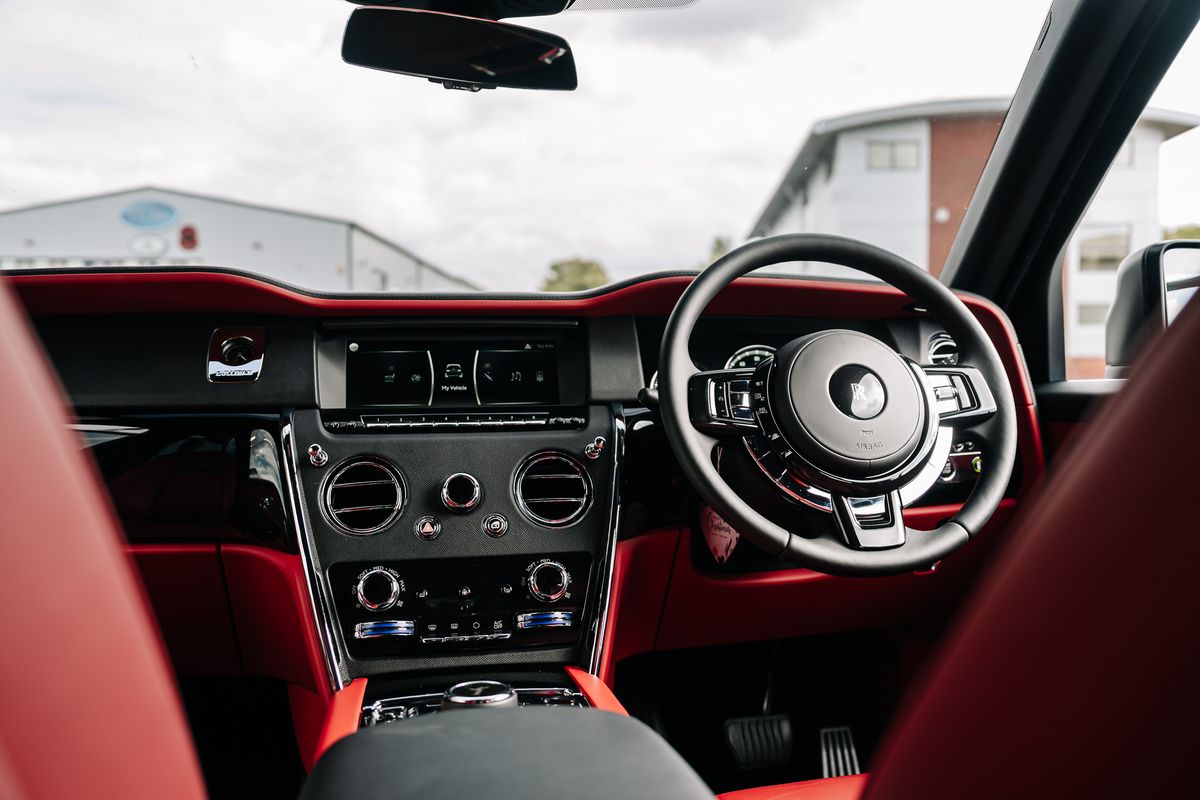 Rolls Royce Cullinan V12 Auto