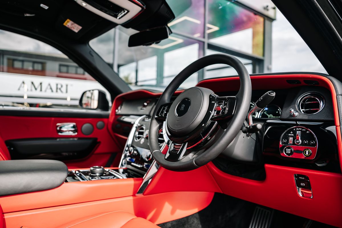 Rolls Royce Cullinan V12 Auto