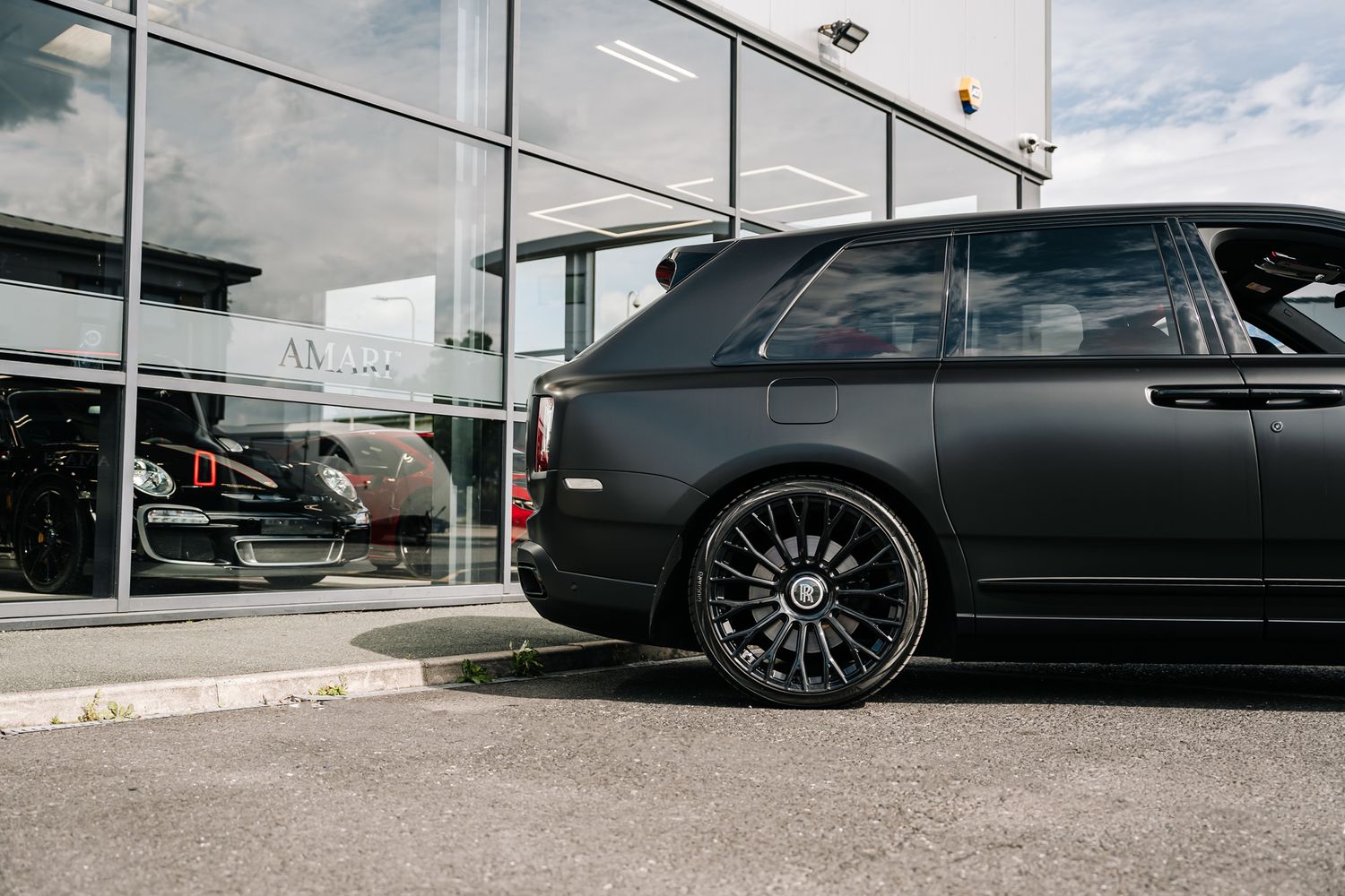 Rolls Royce Cullinan V12 Auto