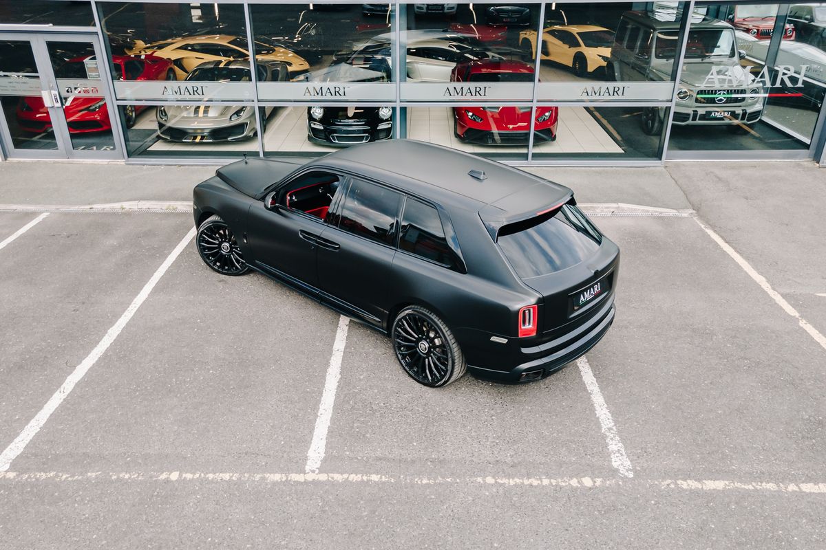 Rolls Royce Cullinan V12 Auto