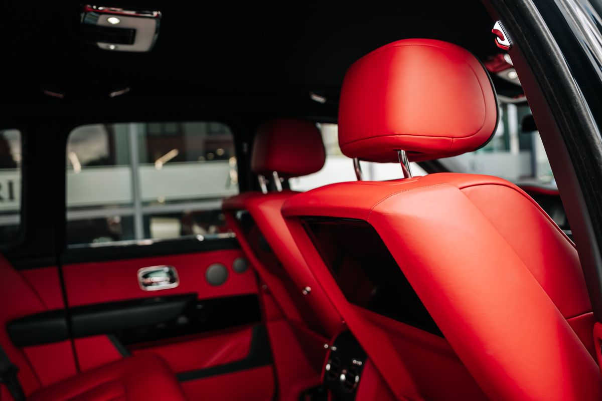 Rolls Royce Cullinan V12 Auto
