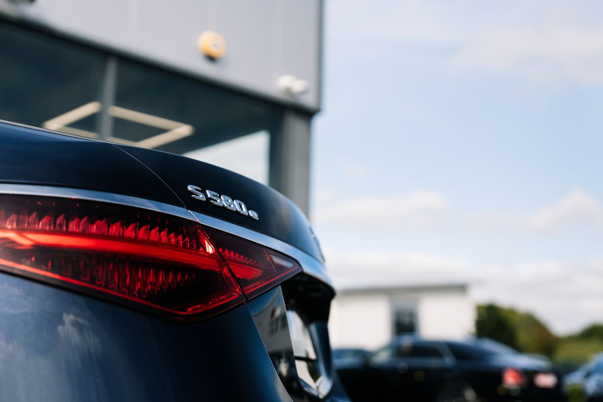 Mercedes-Benz S 580 L AMG Line Premium Plus E E Auto