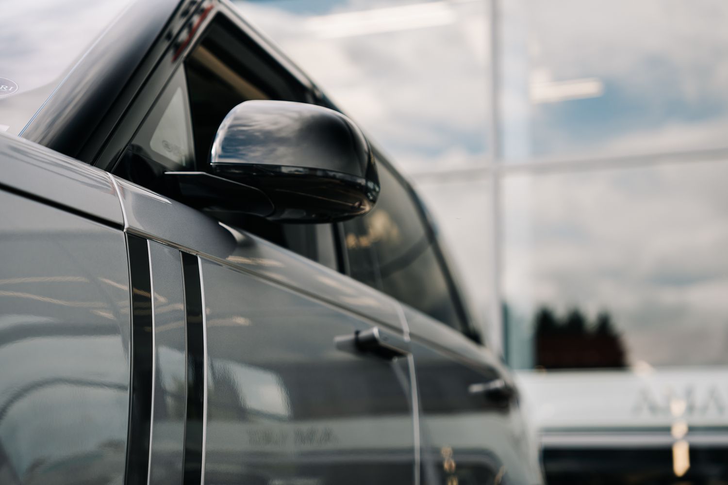 Land Rover Range Rover Autobiography P400 Auto MHEV