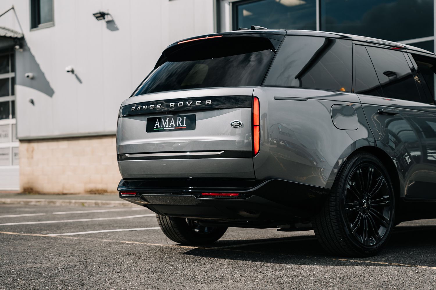 Land Rover Range Rover Autobiography P400 Auto MHEV
