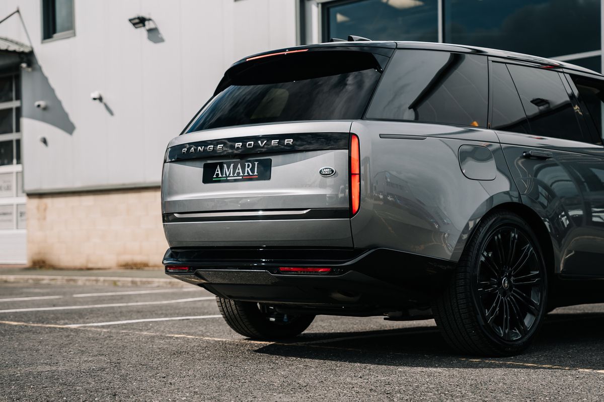 Land Rover Range Rover Autobiography P400 Auto MHEV