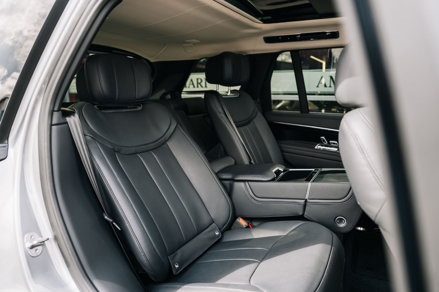 Land Rover Range Rover Autobiography P400 Auto MHEV
