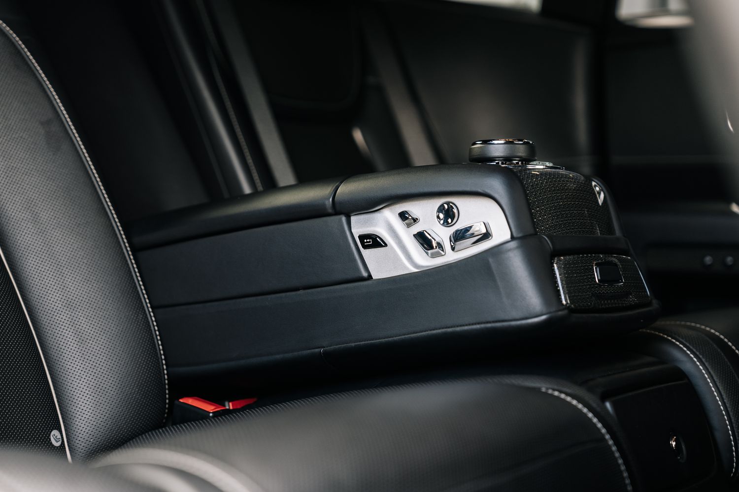 Rolls Royce Ghost Black Badge Auto V12