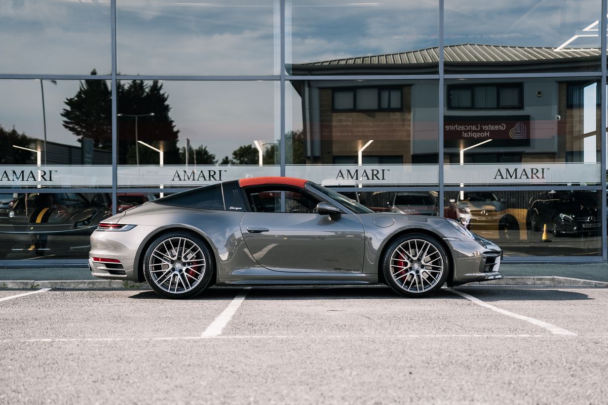 Porsche 911 Targa 4S Auto