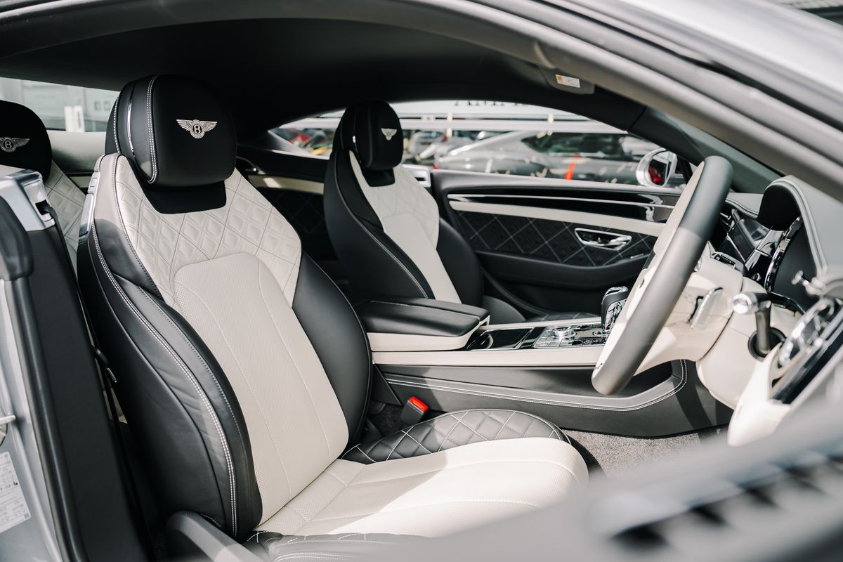 Bentley Continental GT Auto