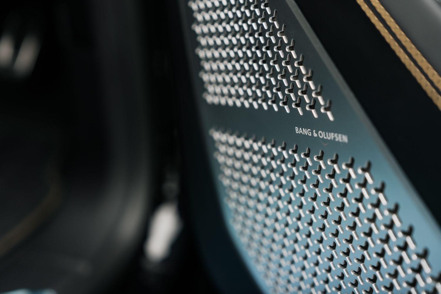 Lamborghini Urus V8