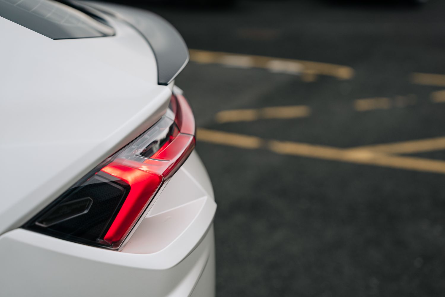 Lamborghini Urus V8
