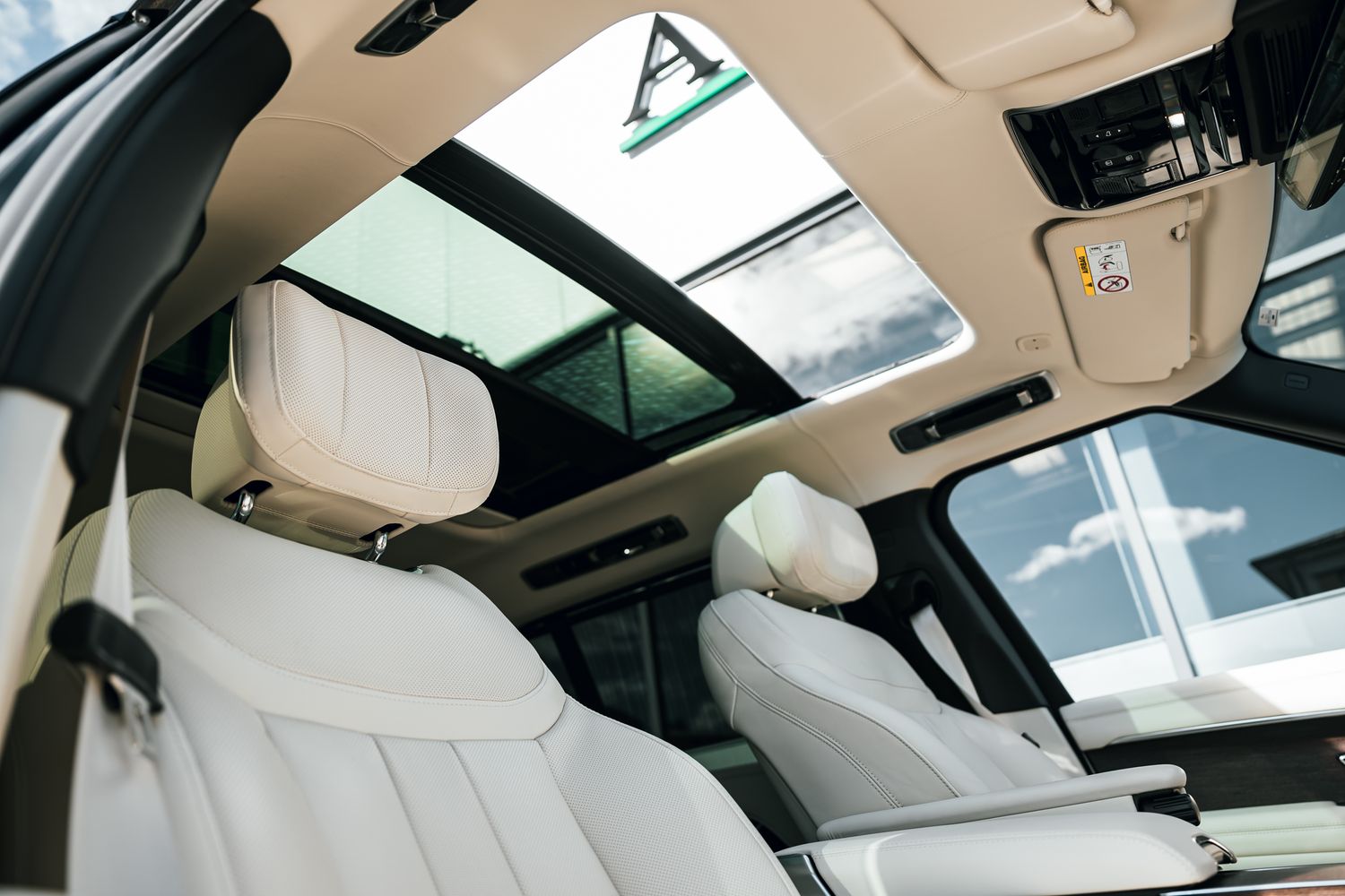 Land Rover Range Rover Autobiography P400 MHEV