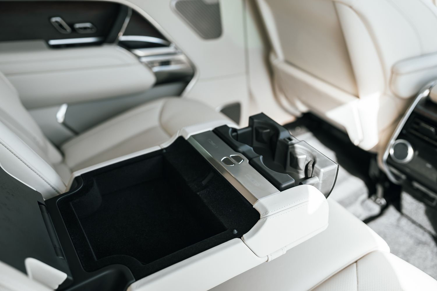 Land Rover Range Rover Autobiography P400 MHEV
