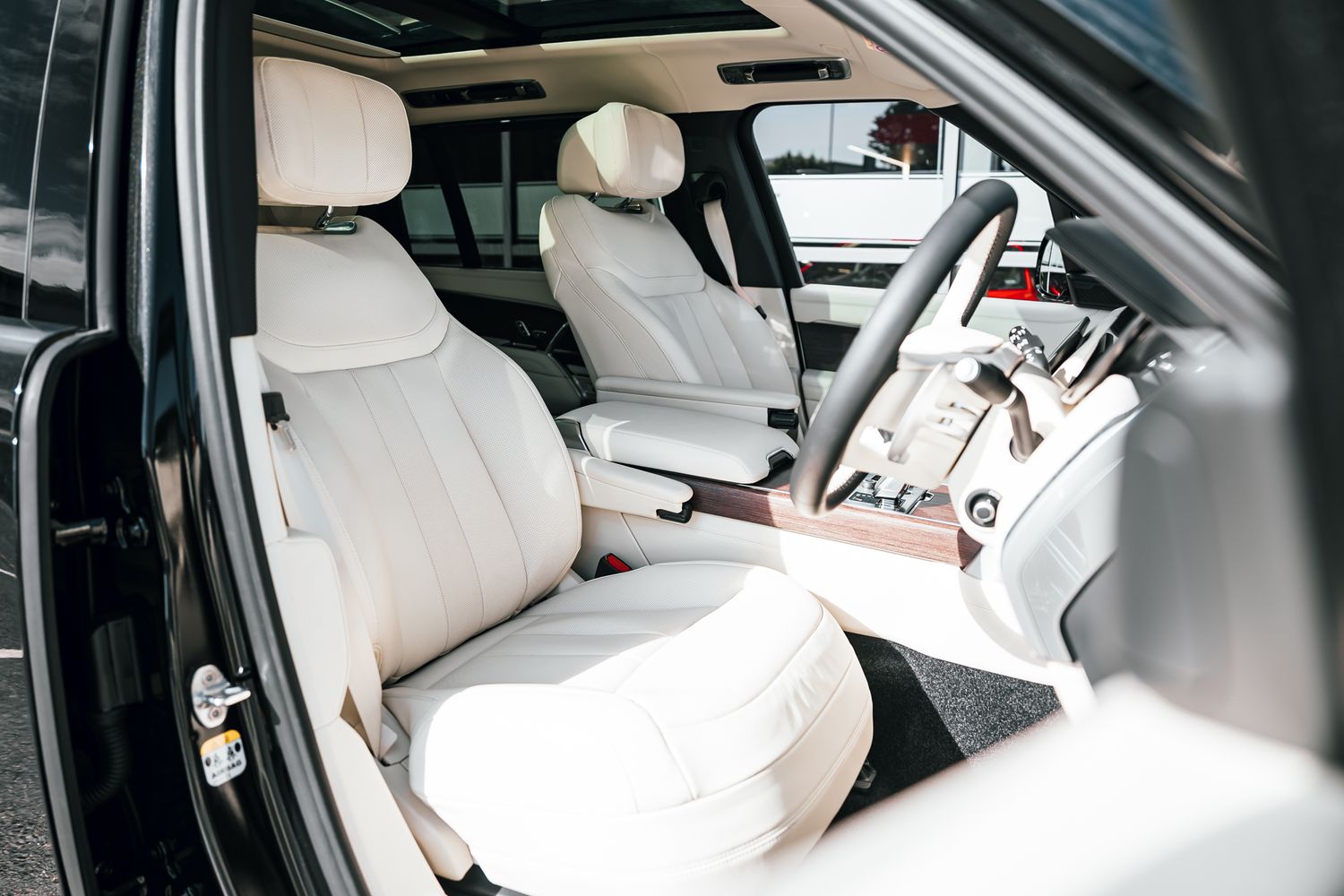 Land Rover Range Rover Autobiography P400 MHEV