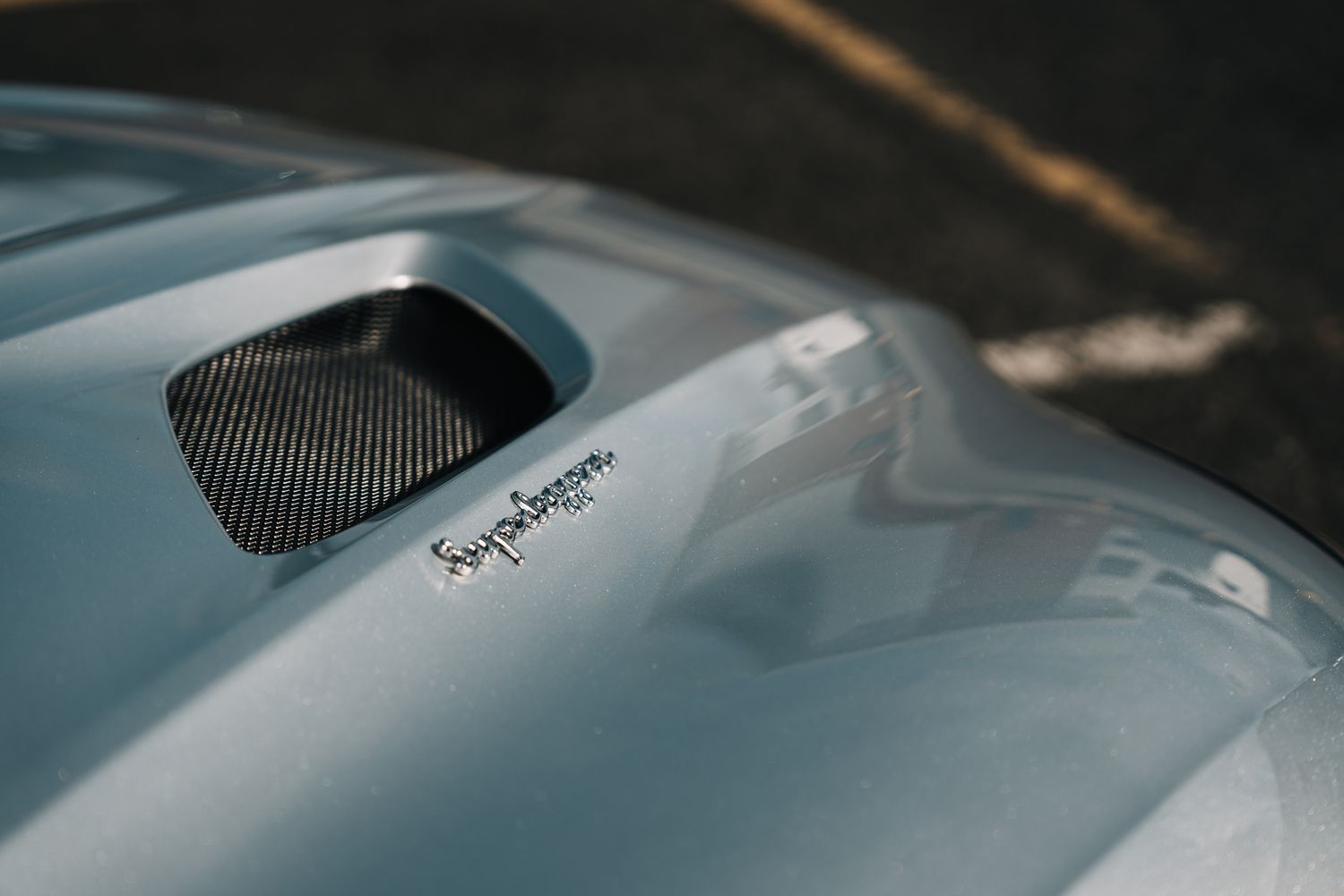 Aston Martin DBS Superleggera V12 Auto
