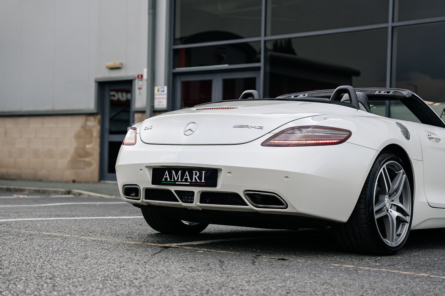 Mercedes-Benz SLS 63 AMG Roadster Auto