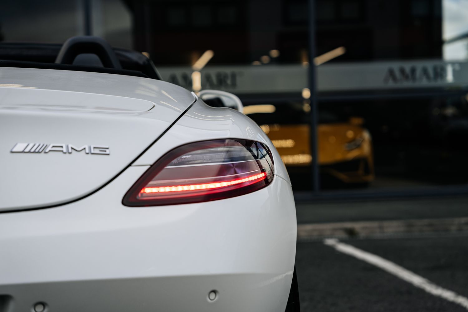 Mercedes-Benz SLS 63 AMG Roadster Auto