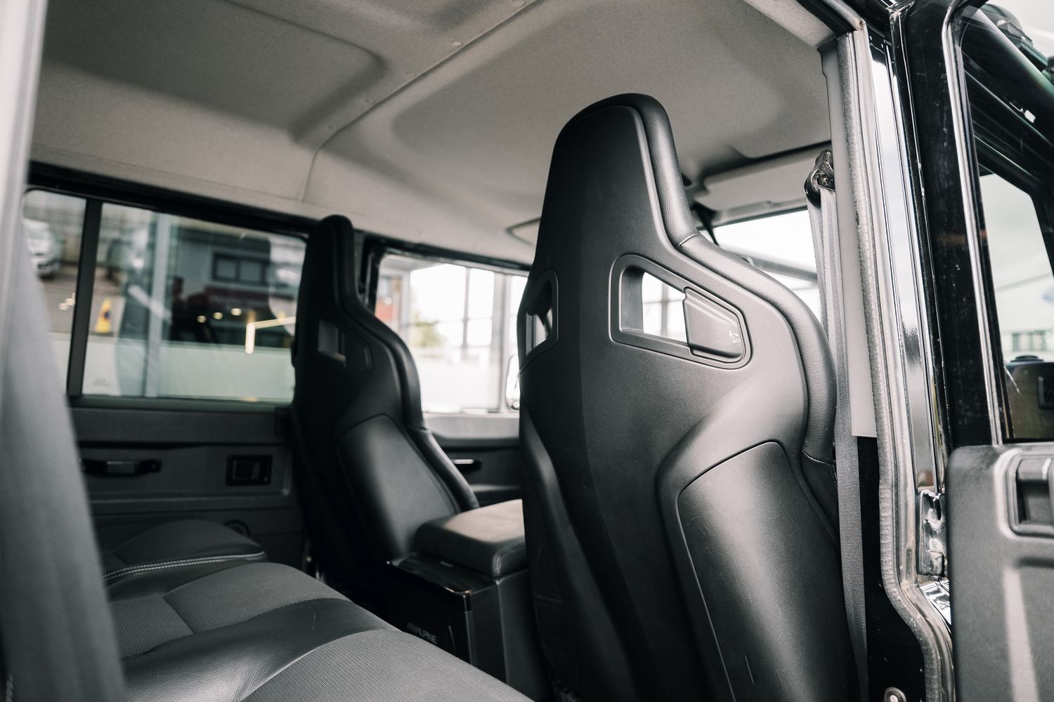Land Rover Defender 110 XS TD County Double Cab TD XS DCB