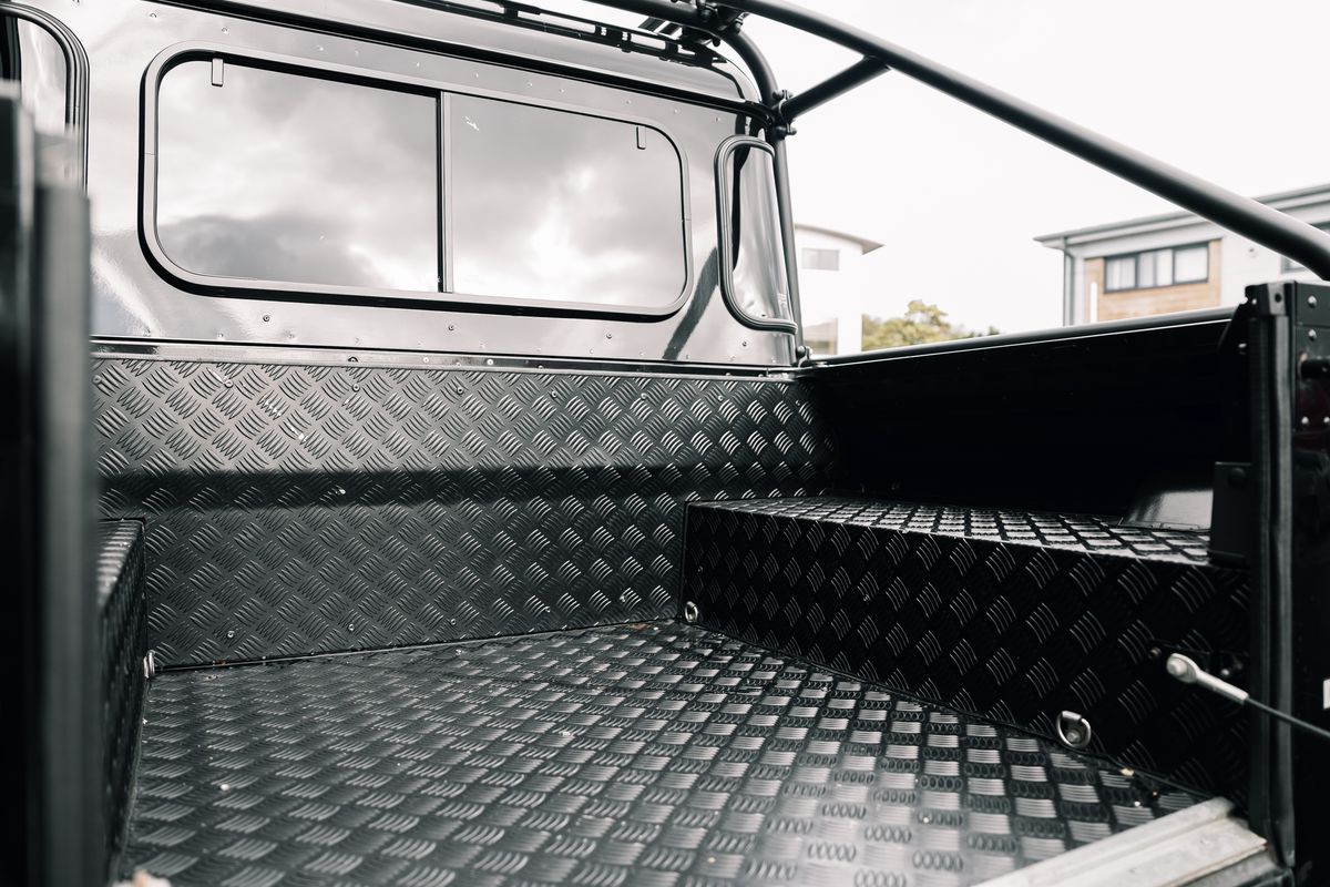 Land Rover Defender 110 XS TD County Double Cab TD XS DCB