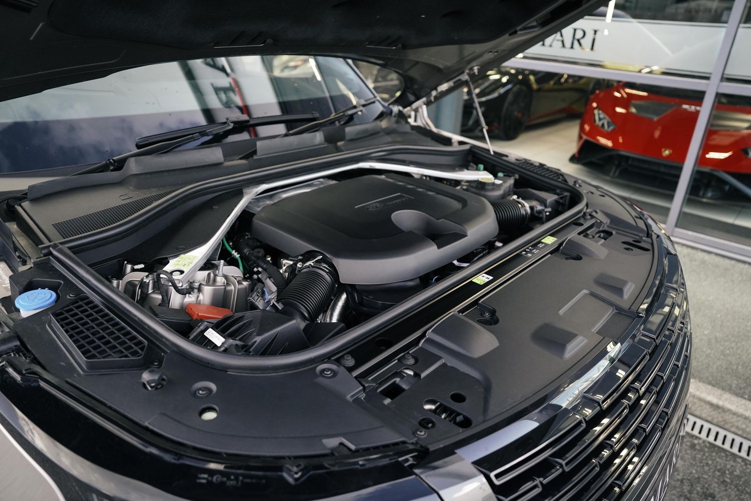 Land Rover Range Rover D300 HSE HSE MHEV Auto