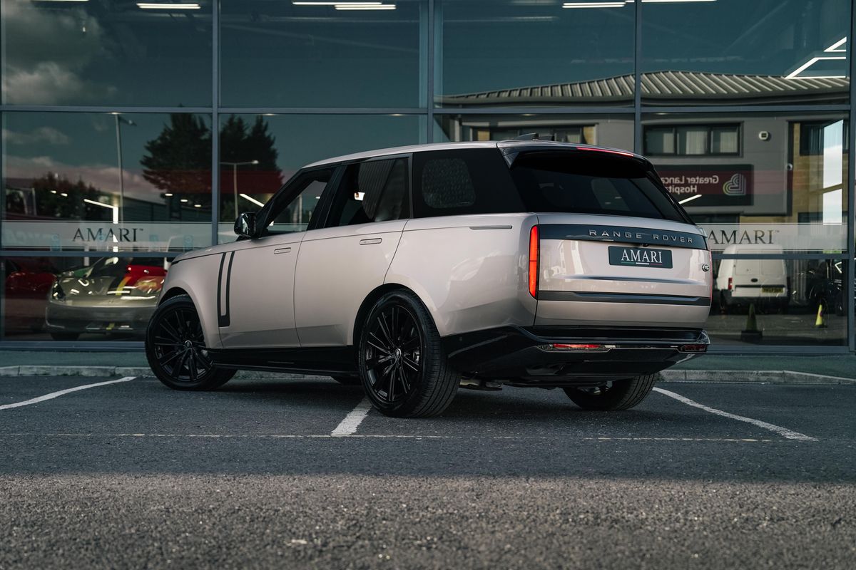 Land Rover Range Rover D300 HSE HSE MHEV Auto