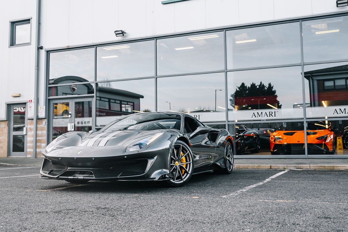 Ferrari 488 Pista