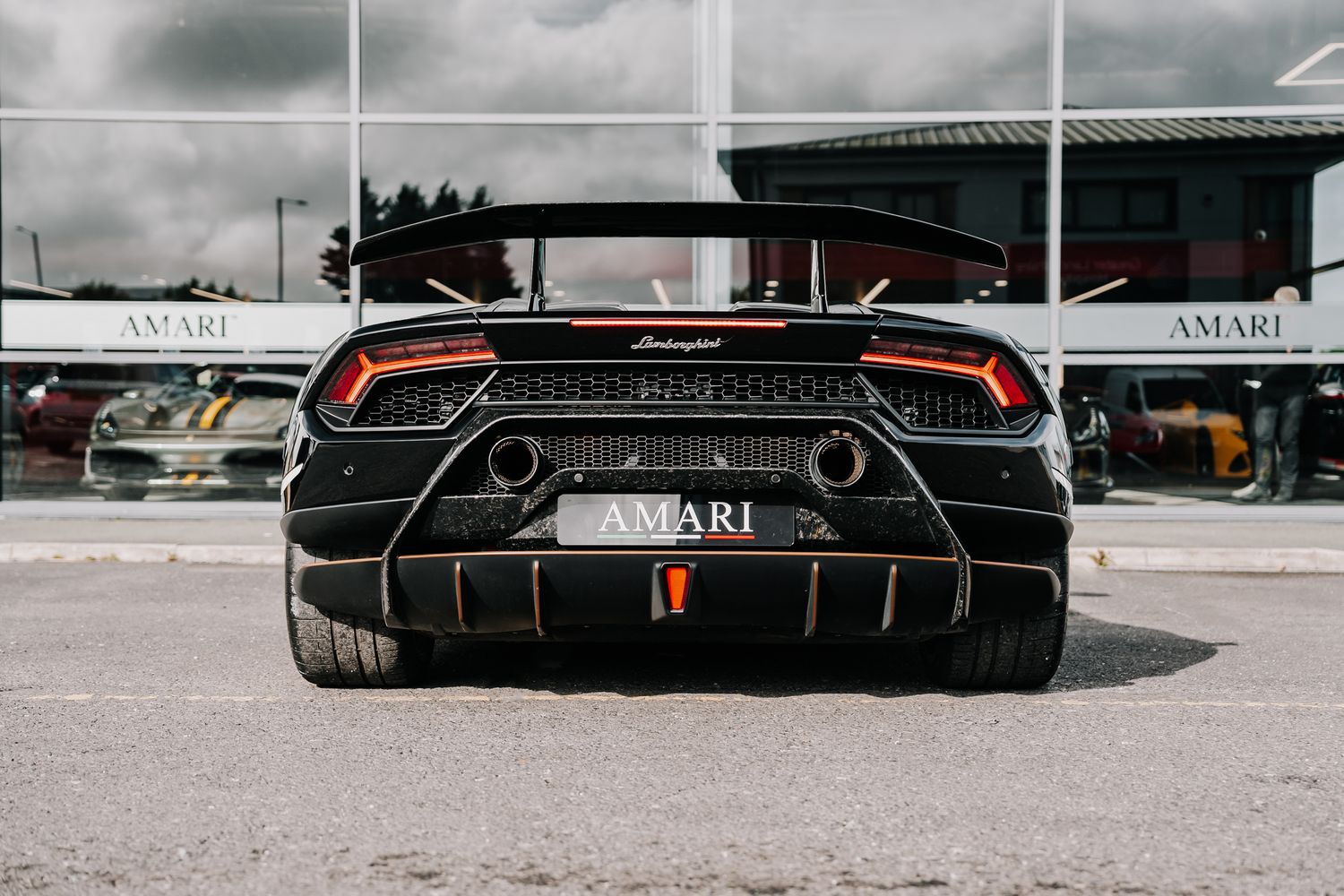 Lamborghini Huracan Performante LP640-4