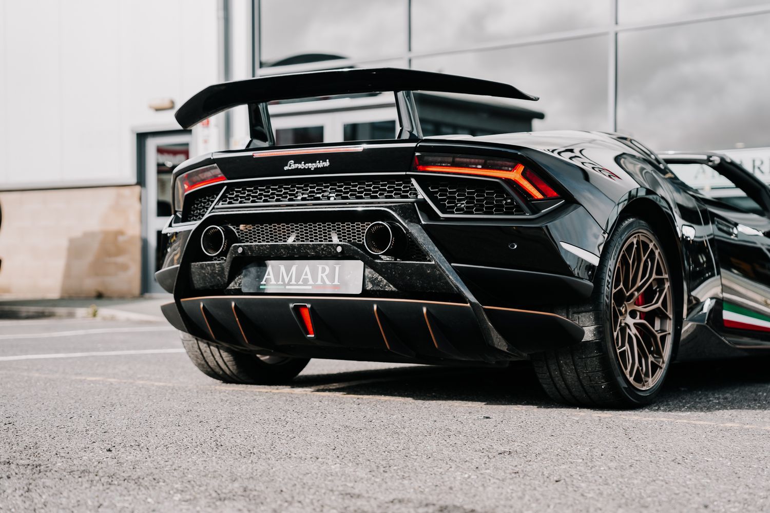 Lamborghini Huracan Performante LP640-4