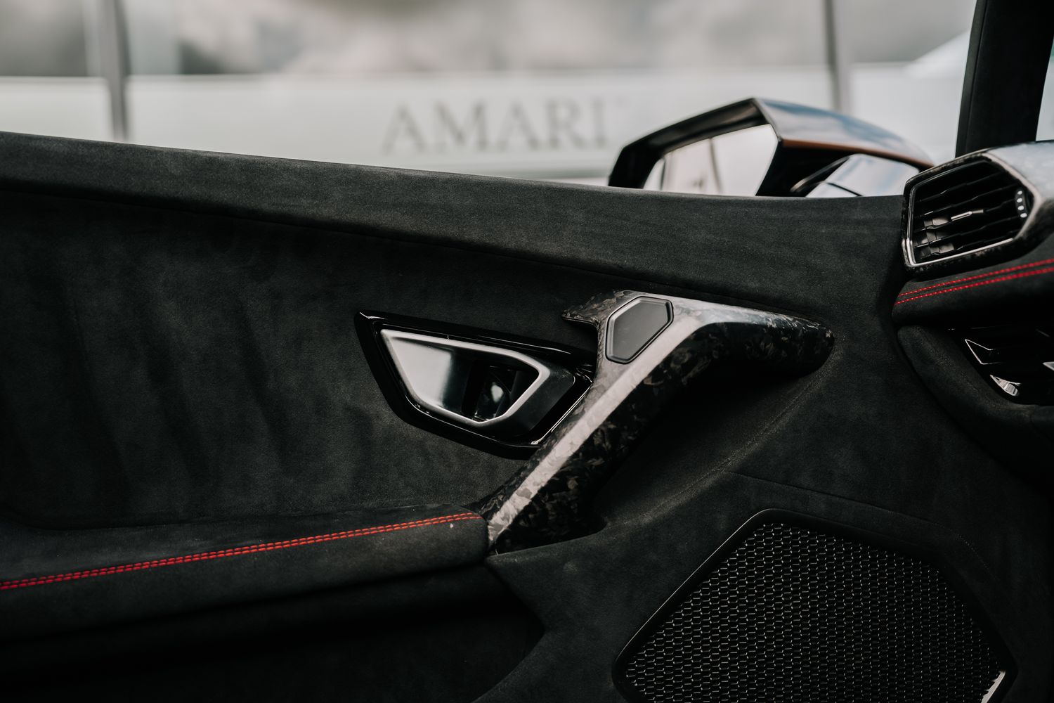 Lamborghini Huracan Performante LP640-4