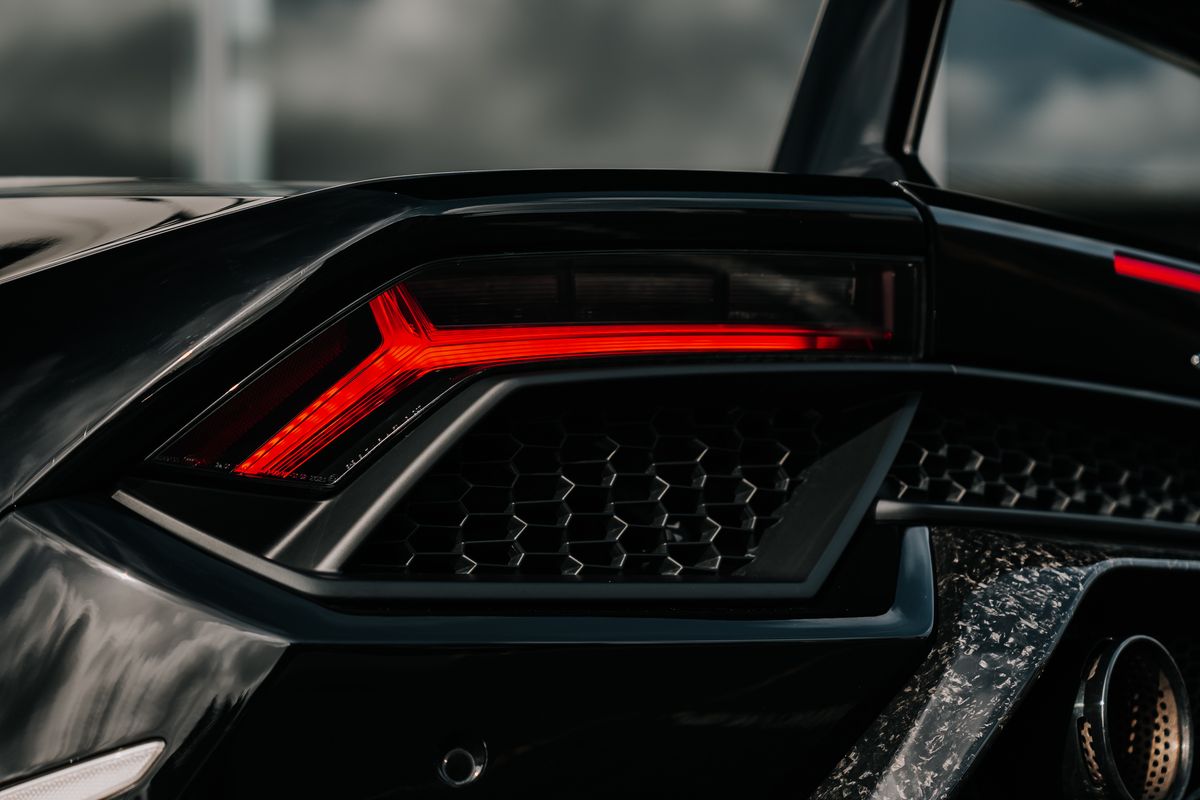 Lamborghini Huracan Performante LP640-4