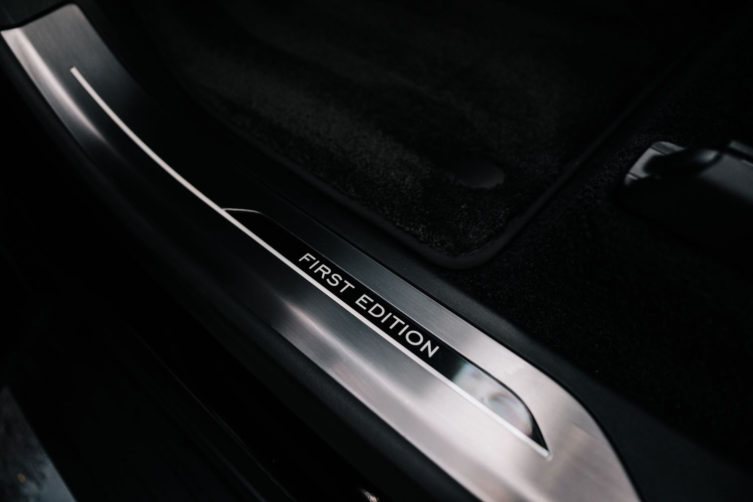 Land Rover Range Rover First Edition P530 AWD