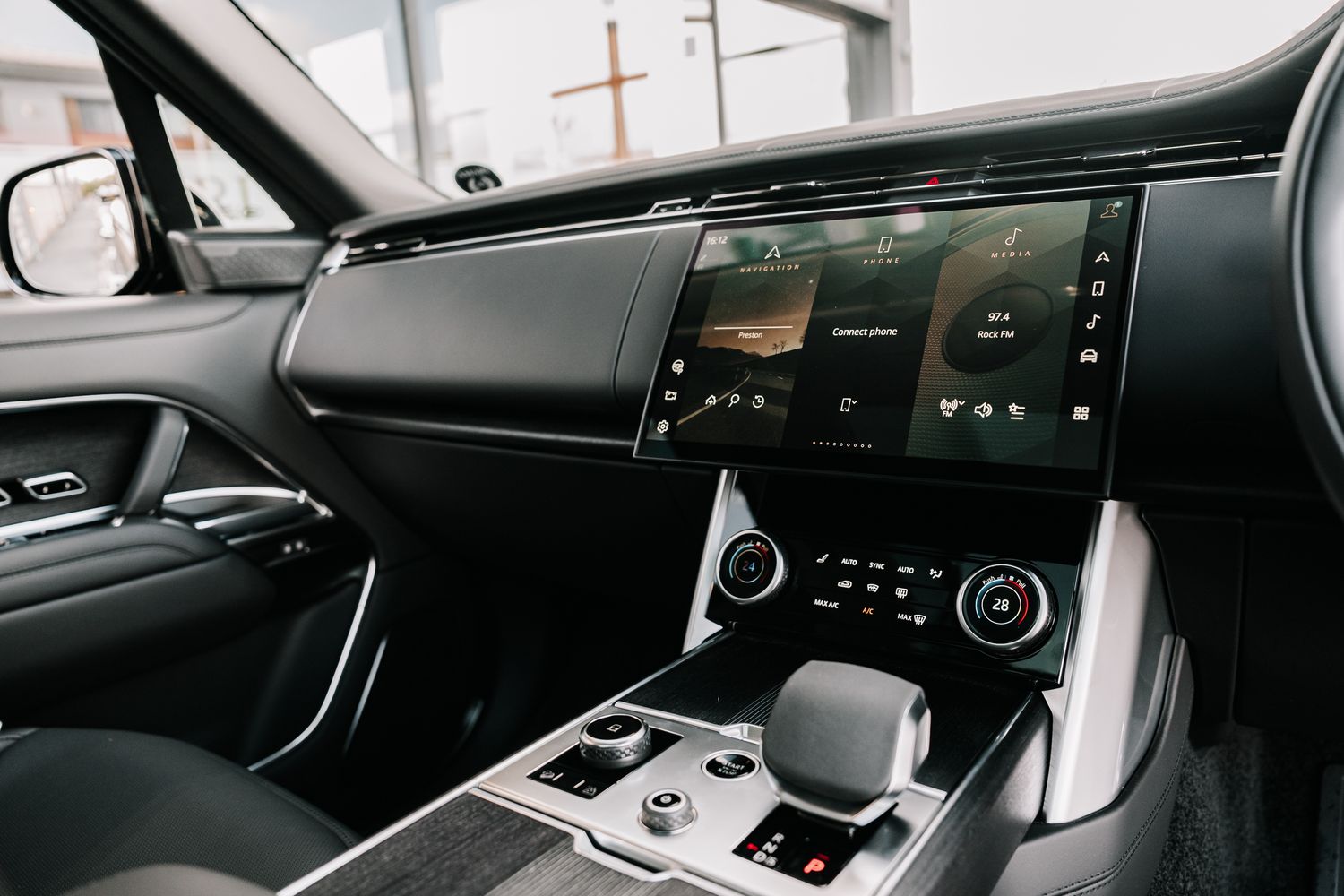 Land Rover Range Rover First Edition P530 AWD