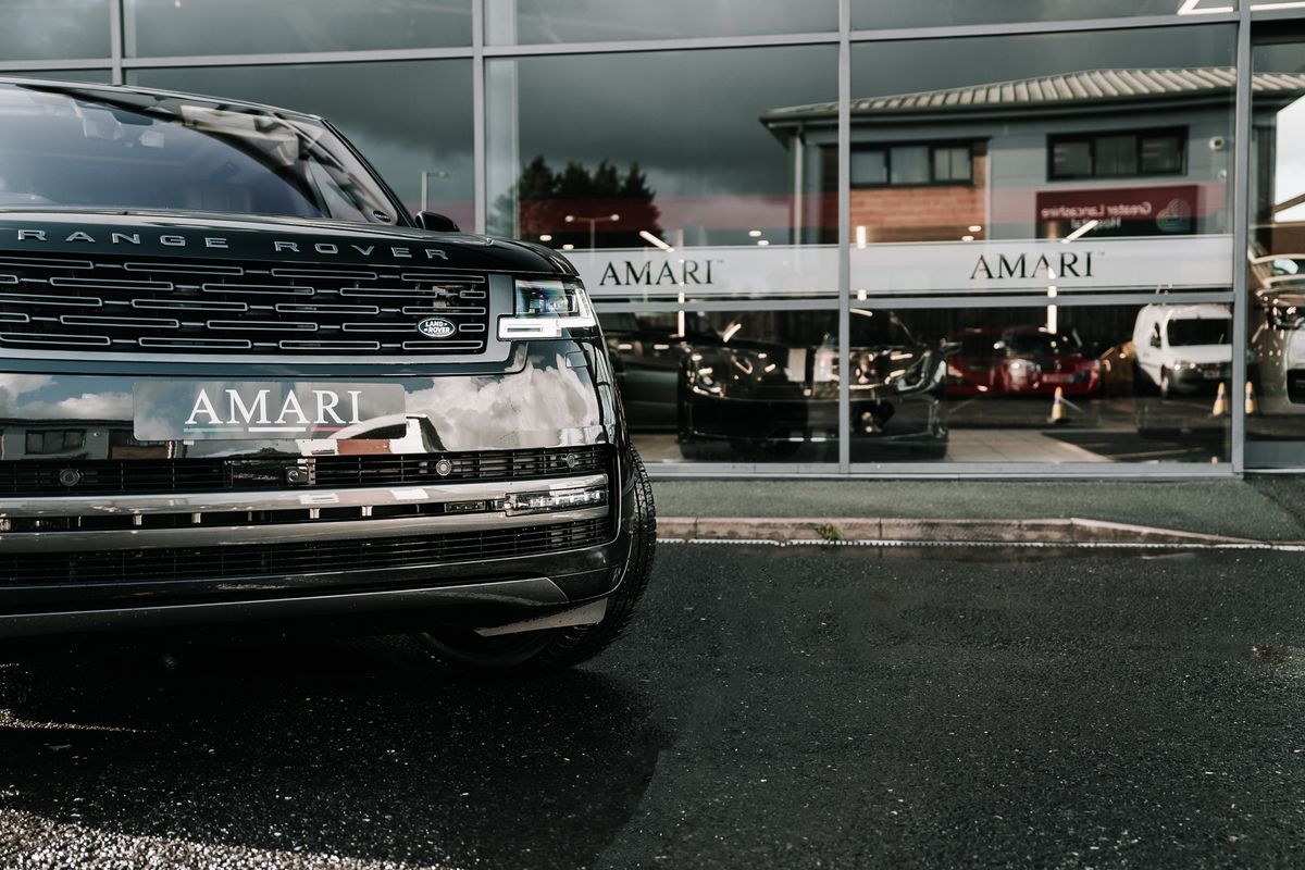 Land Rover Range Rover First Edition P530 AWD