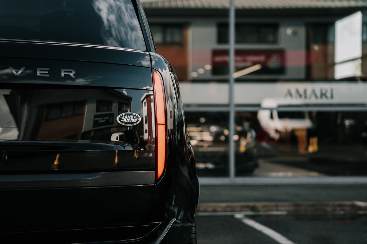 Land Rover Range Rover First Edition P530 AWD