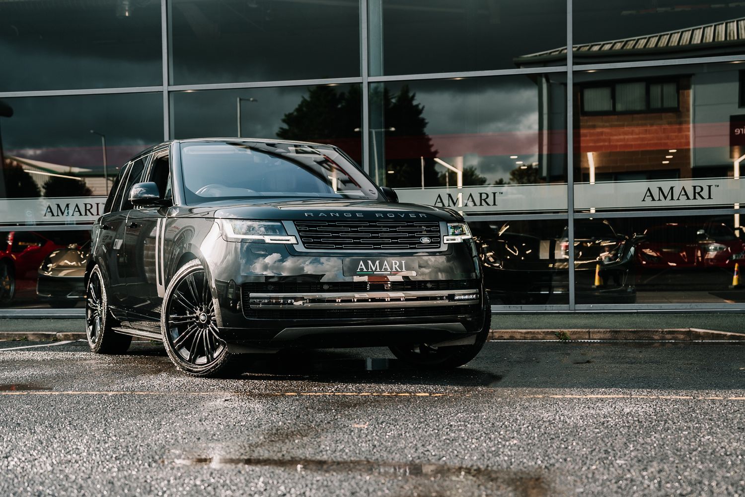 Land Rover Range Rover First Edition P530 AWD