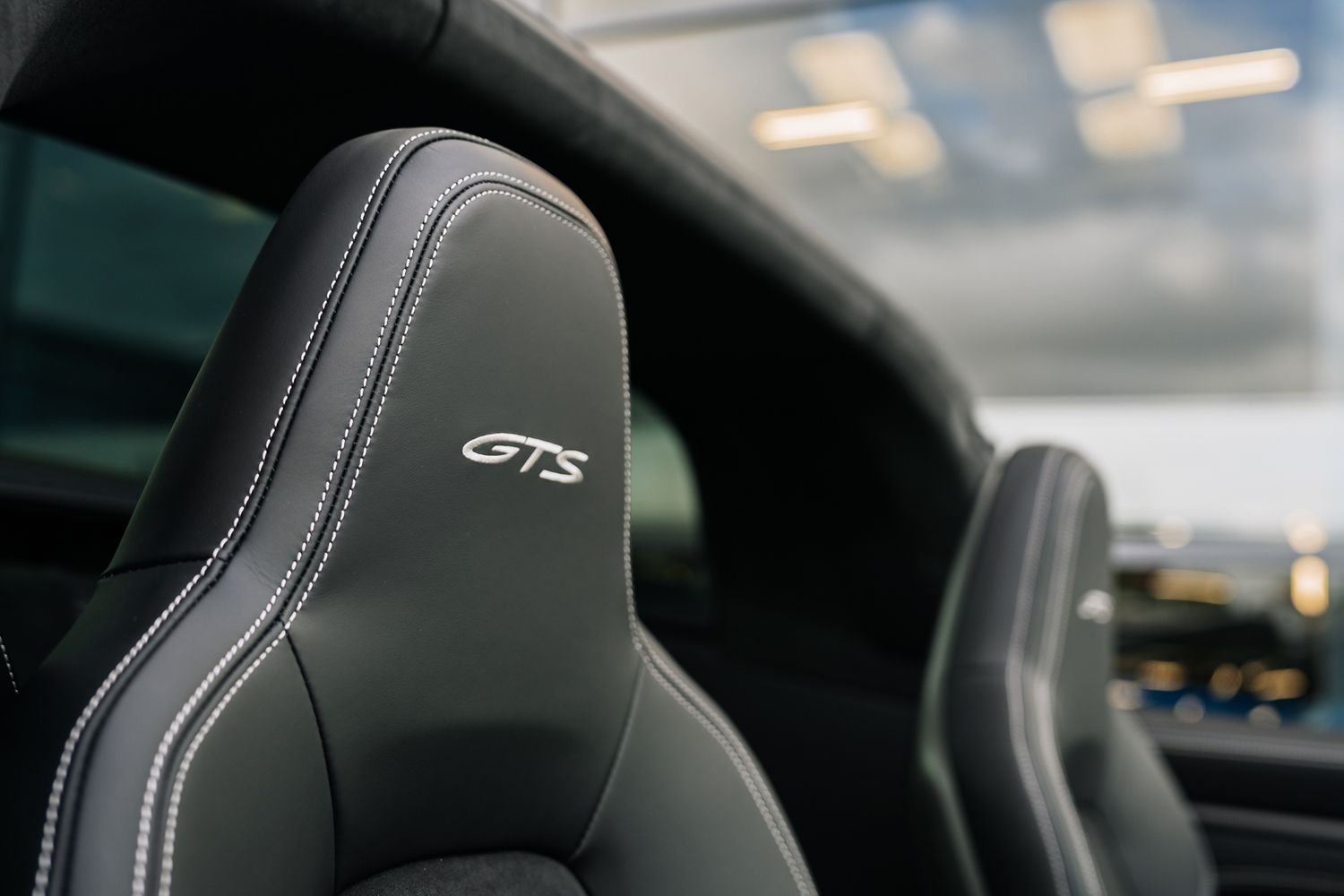 Porsche 911 992 Targa 4 GTS PDK