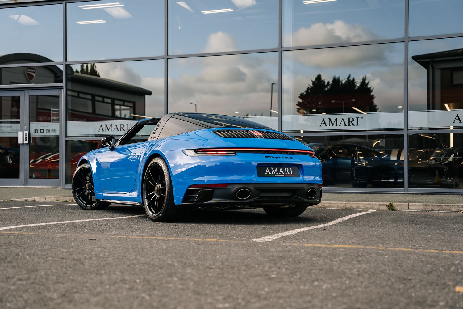 Porsche 911 992 Targa 4 GTS PDK