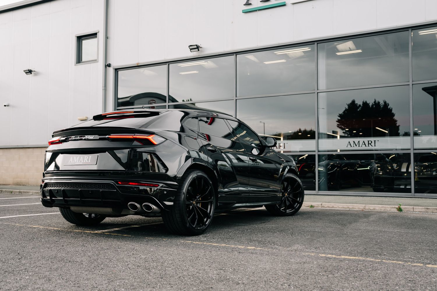 Lamborghini Urus V8 Auto