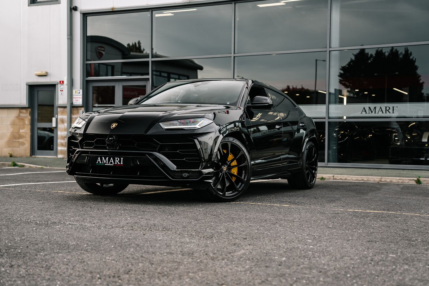 Lamborghini Urus V8 Auto
