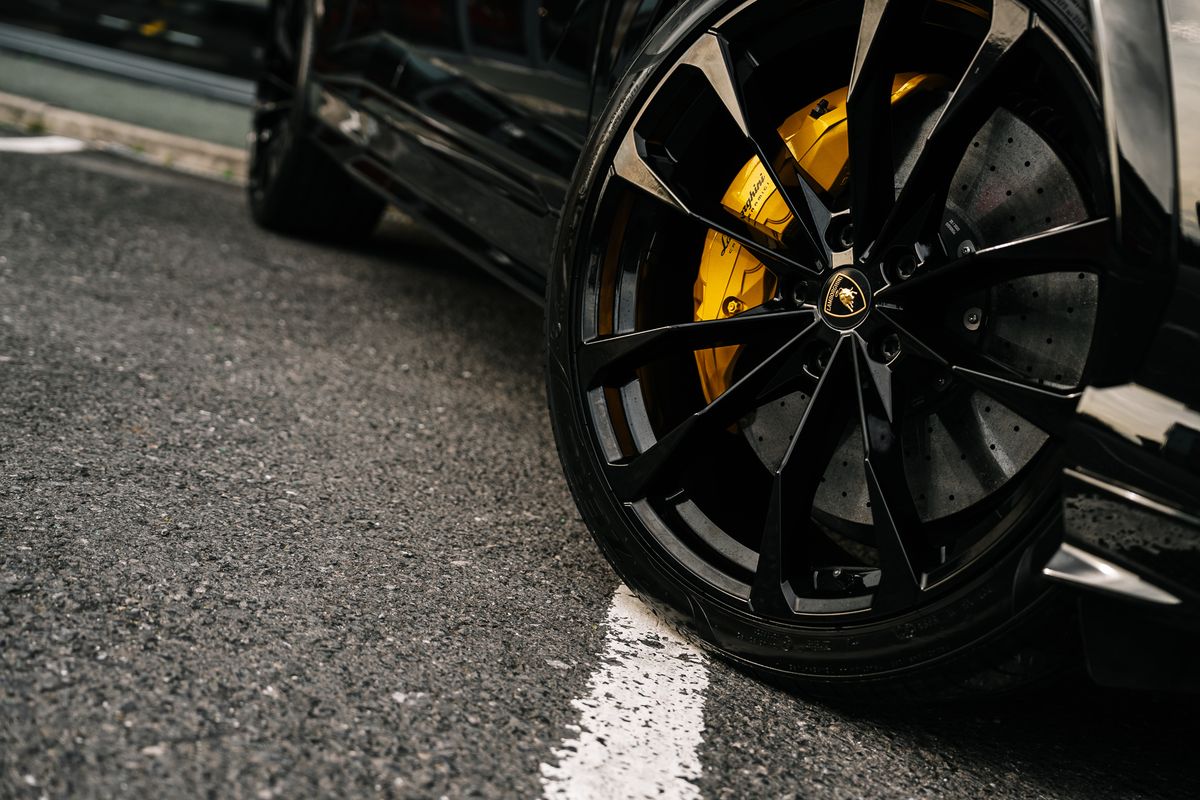 Lamborghini Urus V8 Auto