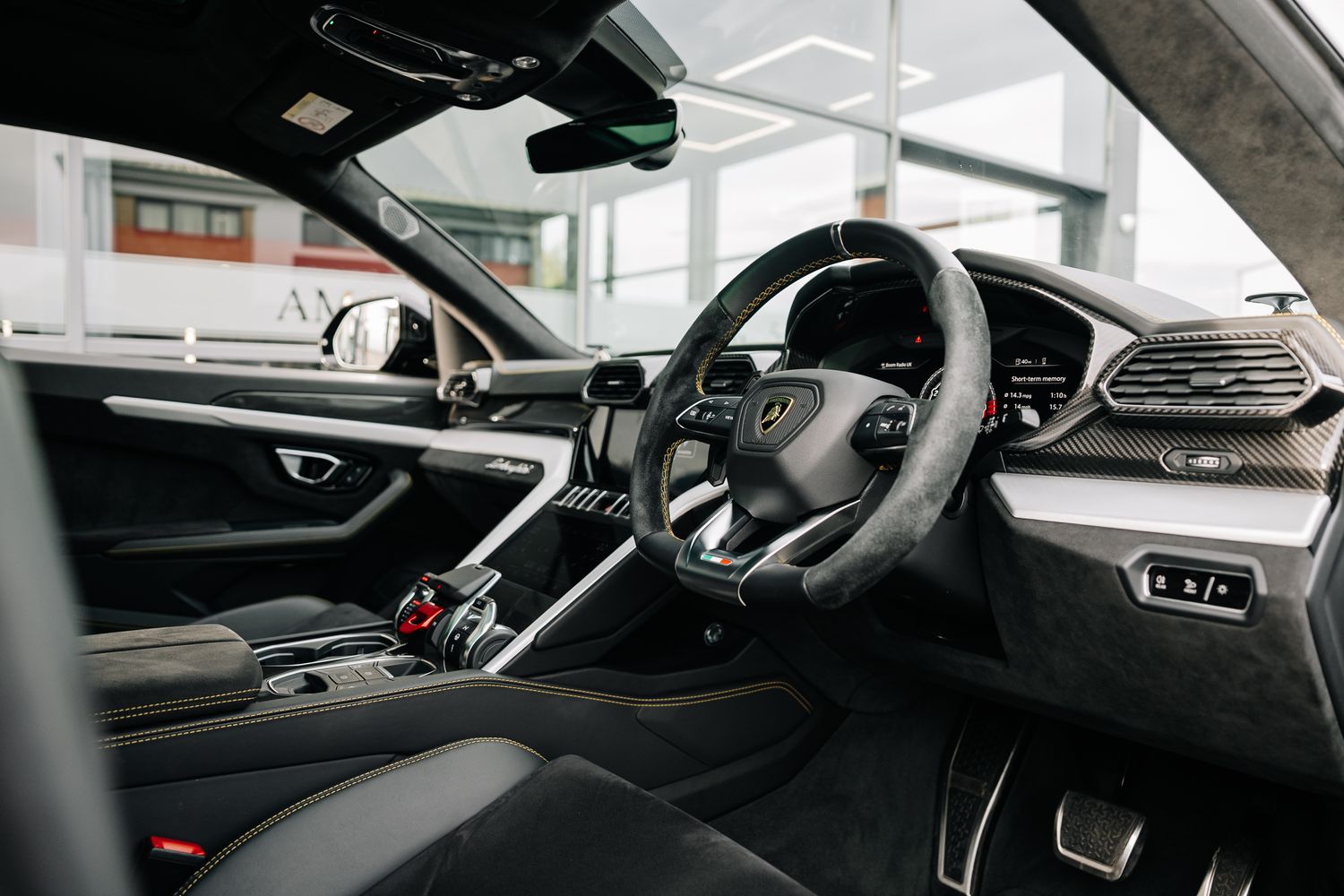 Lamborghini Urus V8 Auto