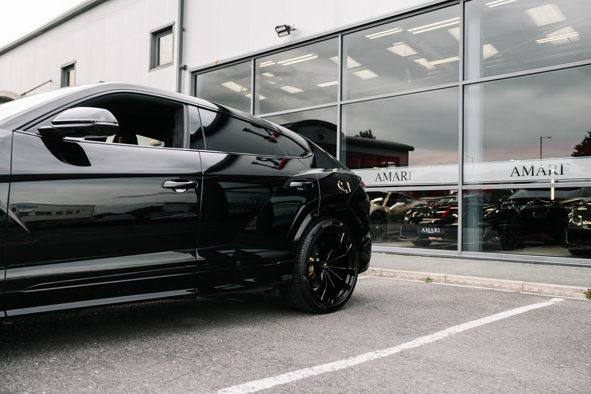 Lamborghini Urus V8 Auto