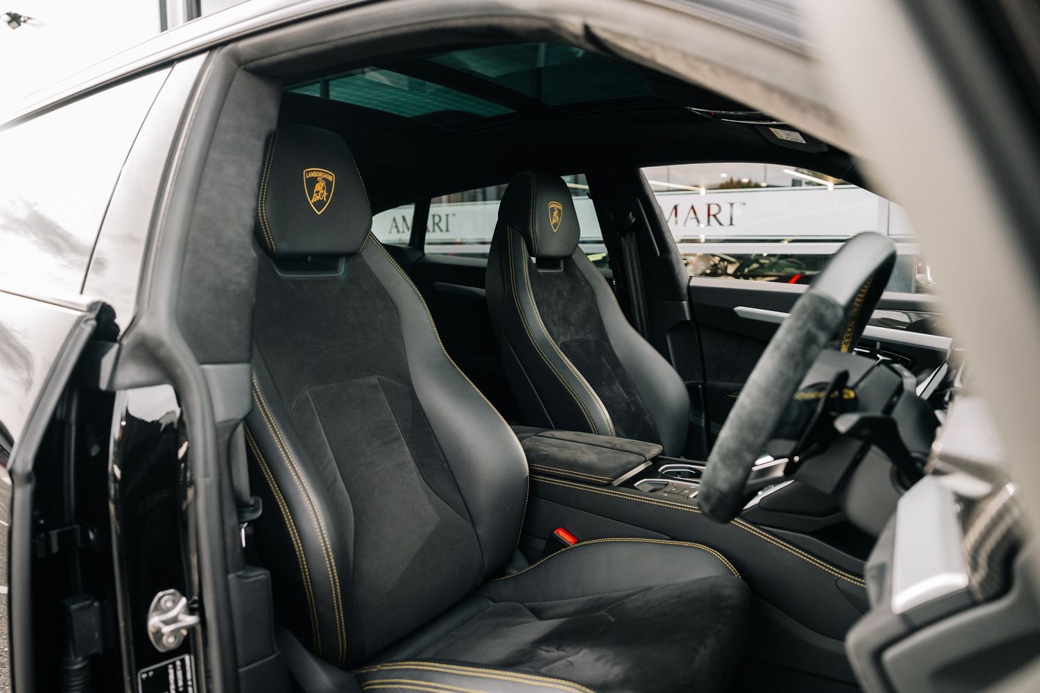 Lamborghini Urus V8 Auto