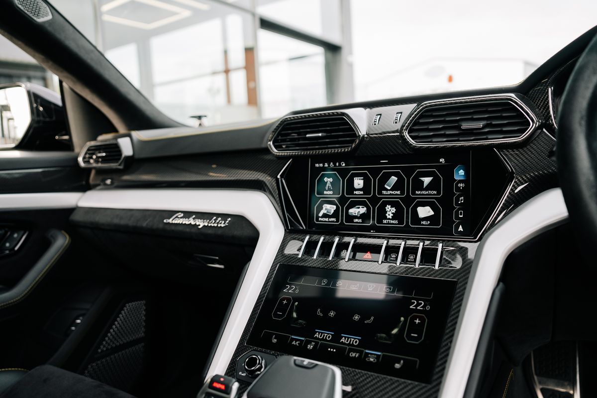 Lamborghini Urus V8 Auto