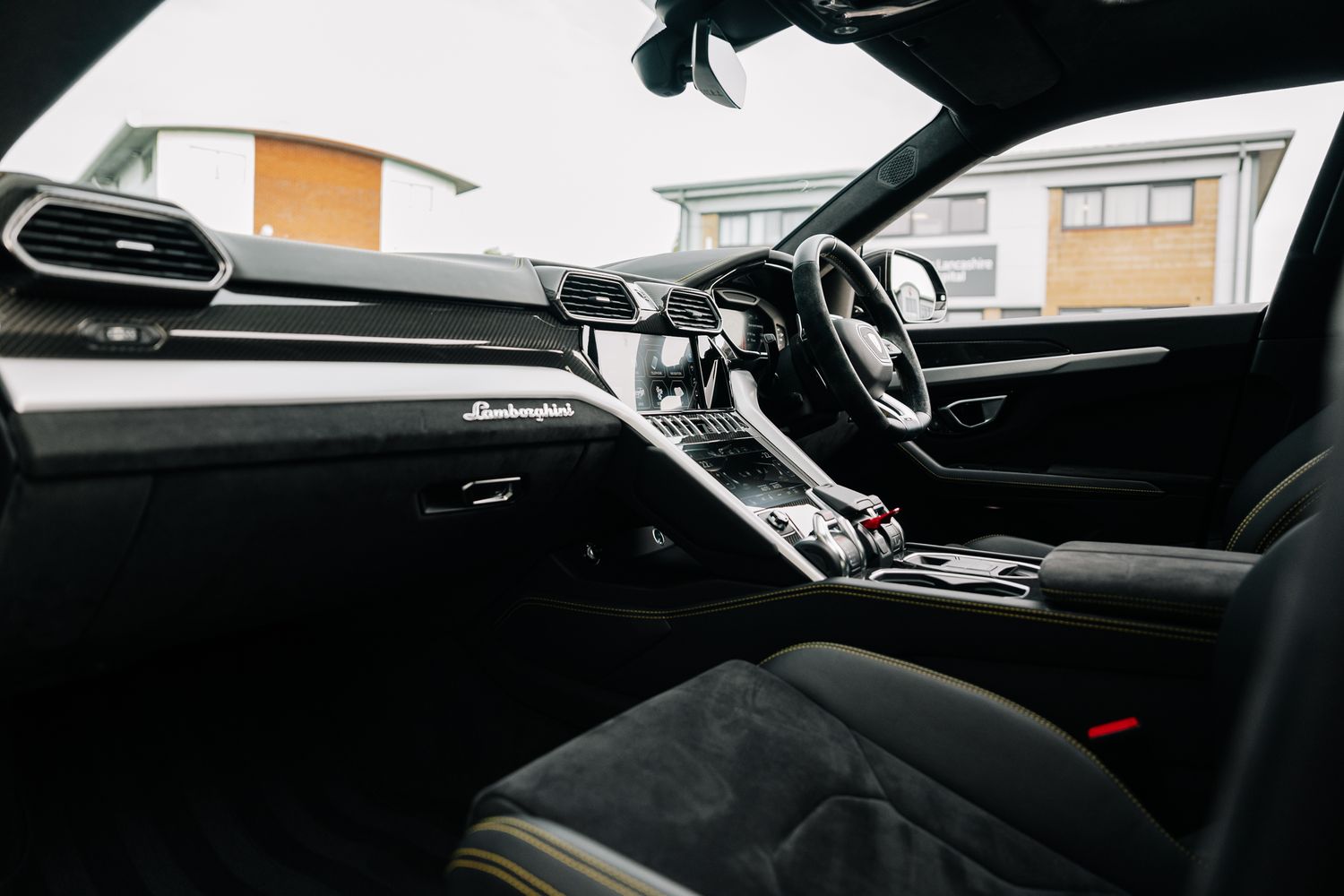 Lamborghini Urus V8 Auto