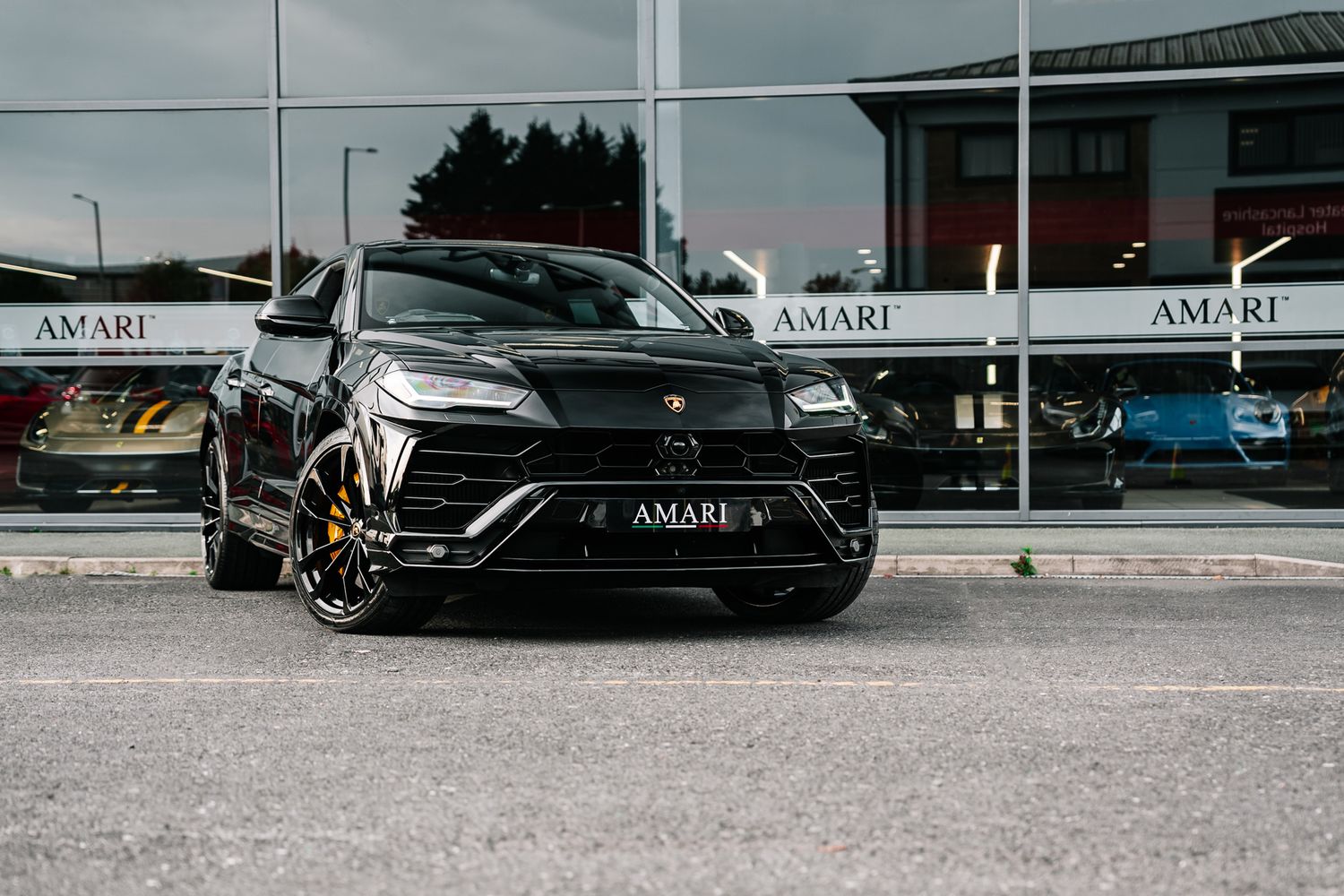 Lamborghini Urus V8 Auto